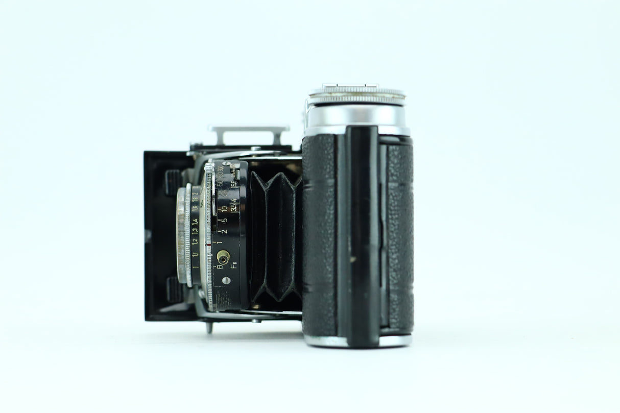 Voigtlander Vito مع عدسة Color-Skopar 1:3.5 F=5 سم