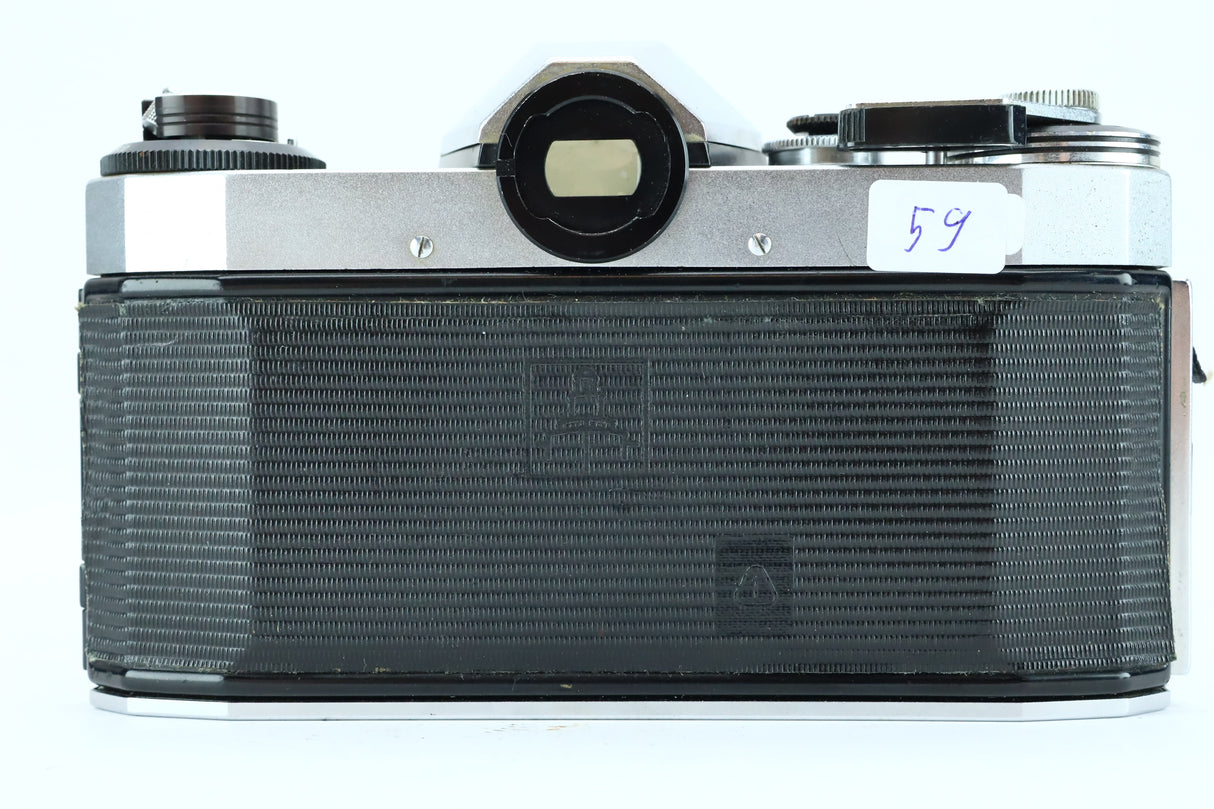 Praktica (Aus Jena DDR) (SN: 9209235) – Classic East German 35mm SLR