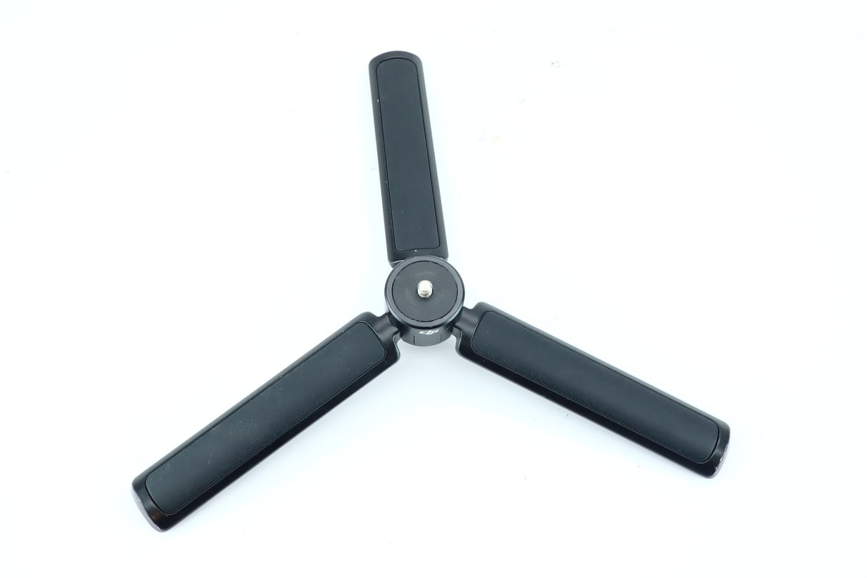 DJI Ronin-S – 3-Axis Motorized Gimbal Stabilizer for DSLR & Mirrorless Cameras