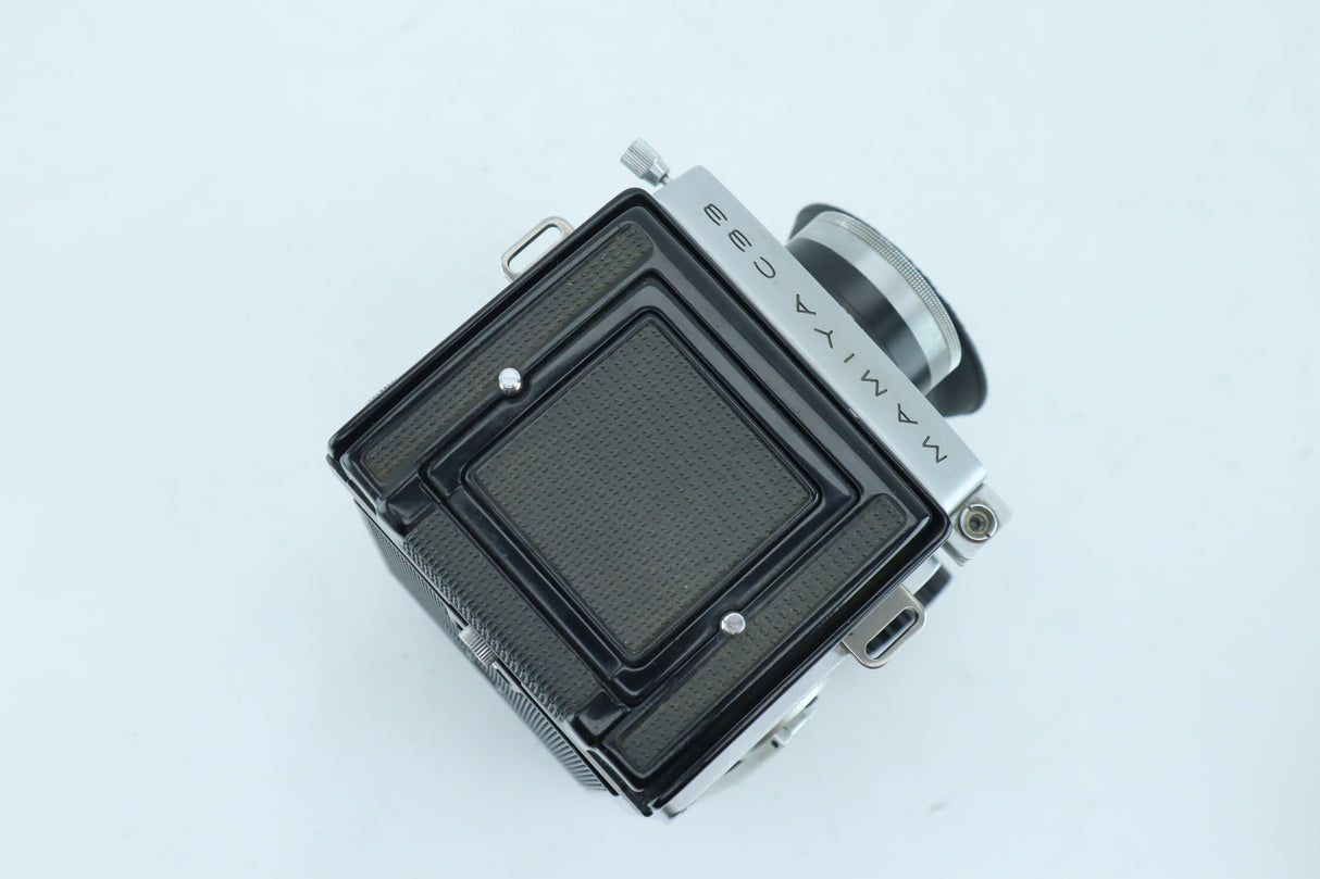 Mamiya C33 with two 2,8/80mm lenses