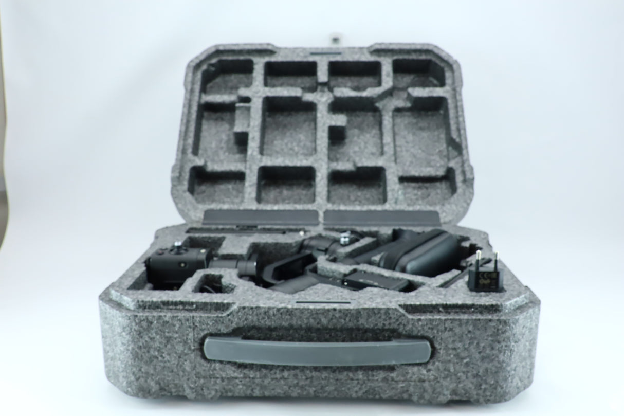 DJI Ronin-S – 3-Axis Motorized Gimbal Stabilizer for DSLR & Mirrorless Cameras