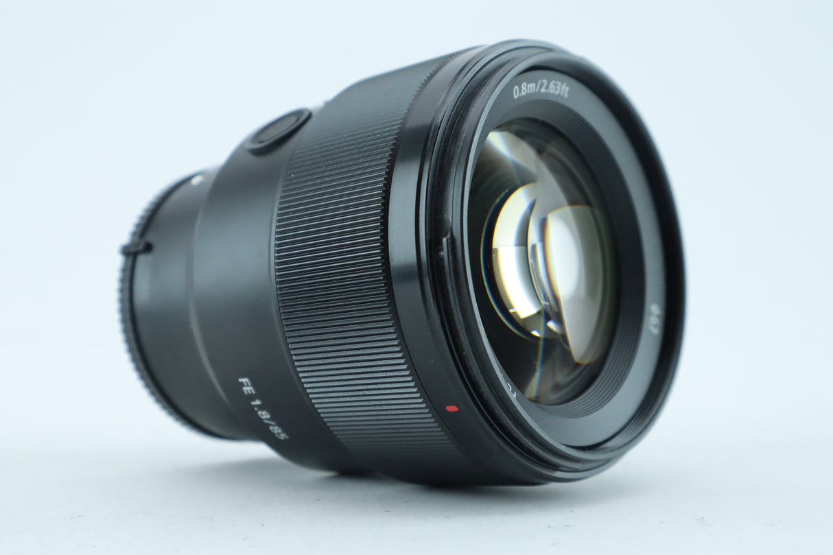 Sony 85mm 1.8 FE