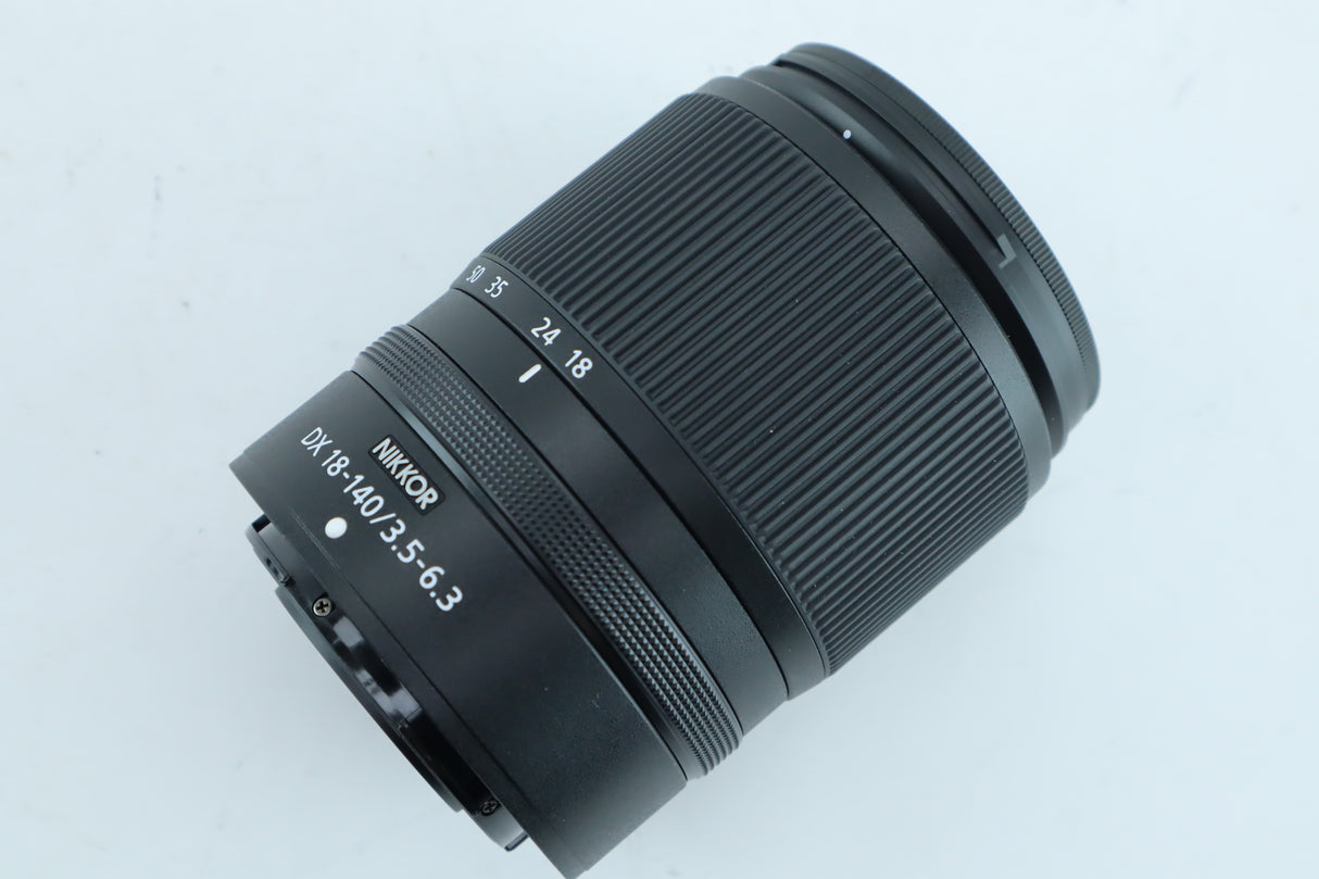 Nikon DX 18-140mm 3,5-6,3
