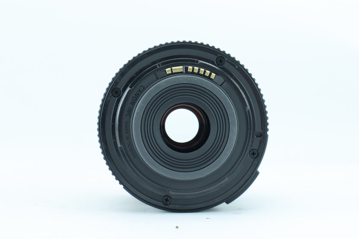 Canon EF-S 18-55mm f/3.5-5.6 II