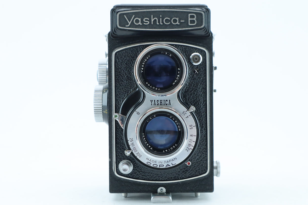 Yashica B