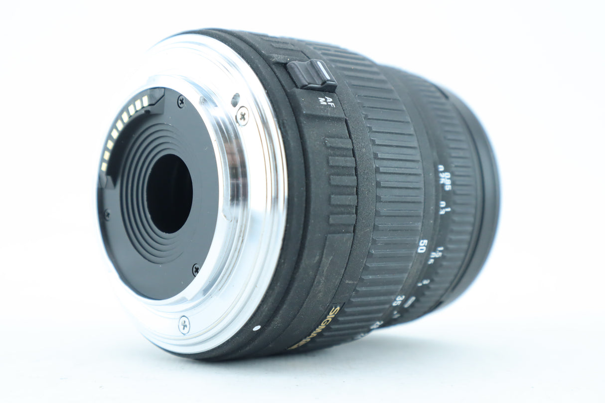 Sigma 18-50mm 3,5-5,6 DC