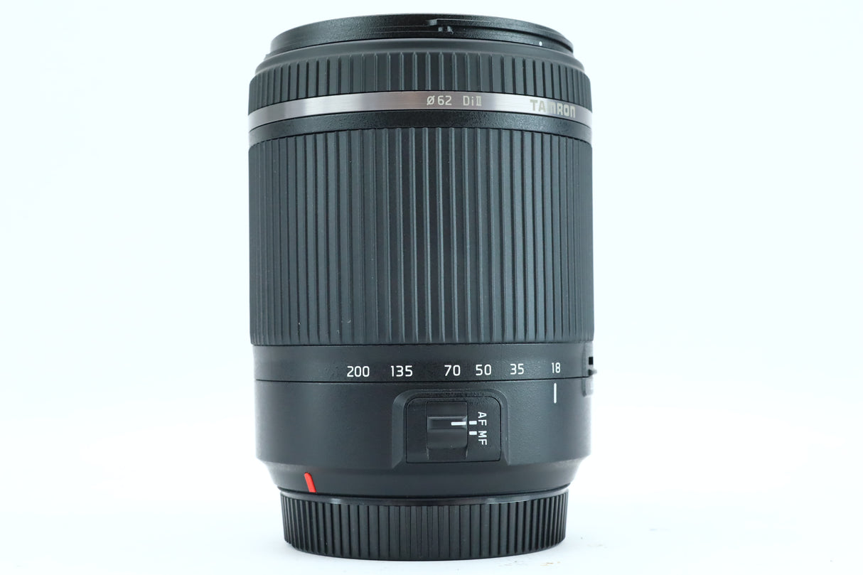 Tamron 18–200mm f/3.5–6.3 (SN: 012379)