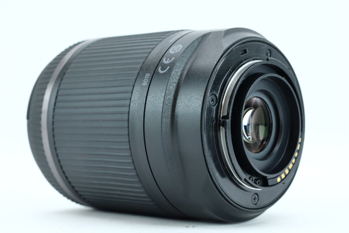 Tamron 18–200mm f/3.5–6.3 (SN: 012379)
