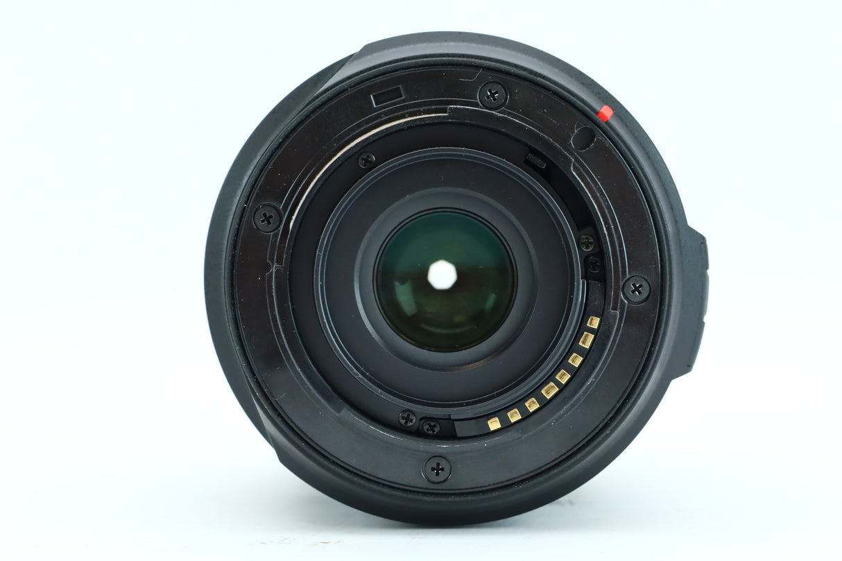 Tamron 18–200mm f/3.5–6.3 (SN: 012379)