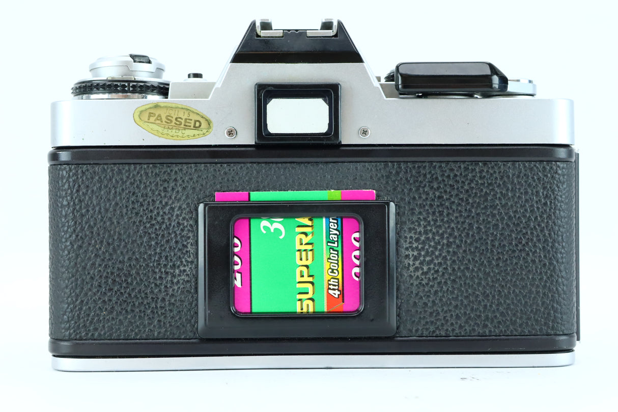 Minolta XG-M Set – 28mm, 50mm, 75–150mm + Grip + Teleconverter