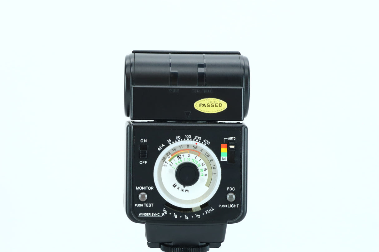 Minolta XG-M Set – 28mm, 50mm, 75–150mm + Grip + Teleconverter