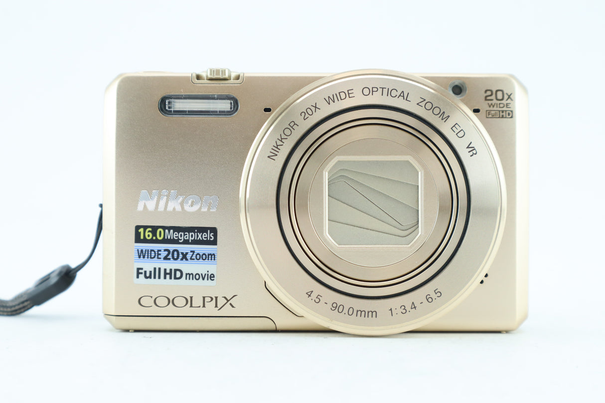 Nikon Coolplix s7000