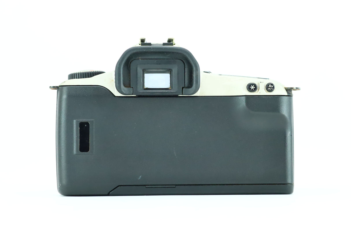 كانون إي أو إس 300