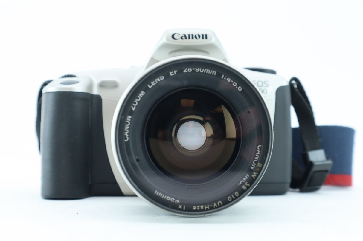 Canon EOS 300 with EF 28-90mm 4-5,6
