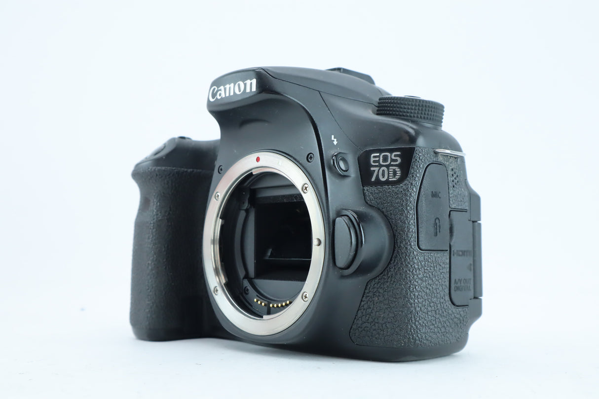 Canon EOS 70D (HTF-3259)
