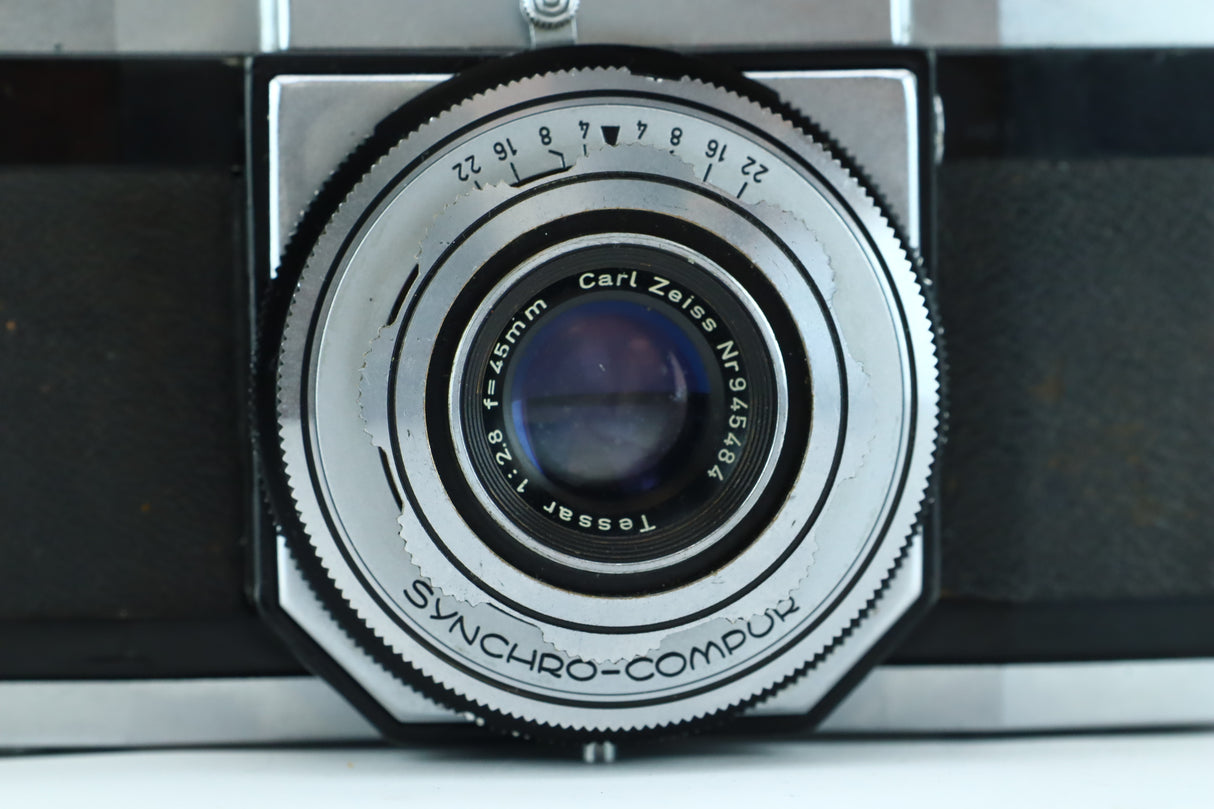 Zeiss Ikon Contaflex + Carl Zeiss Tessar 45mm f/2.8 (SN: 945484)