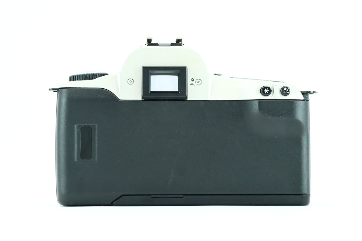 كانون إي أو إس 300