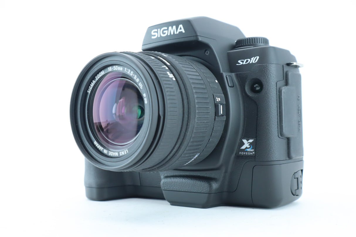 Sigma SD10 with18-50mm 3,5-5,6 DC