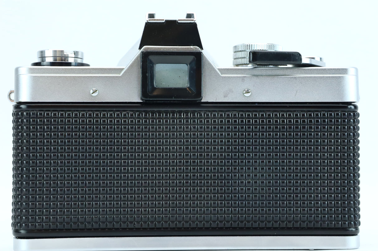 Praktica MTL 3 + Pallas Auto 28mm f/2.8