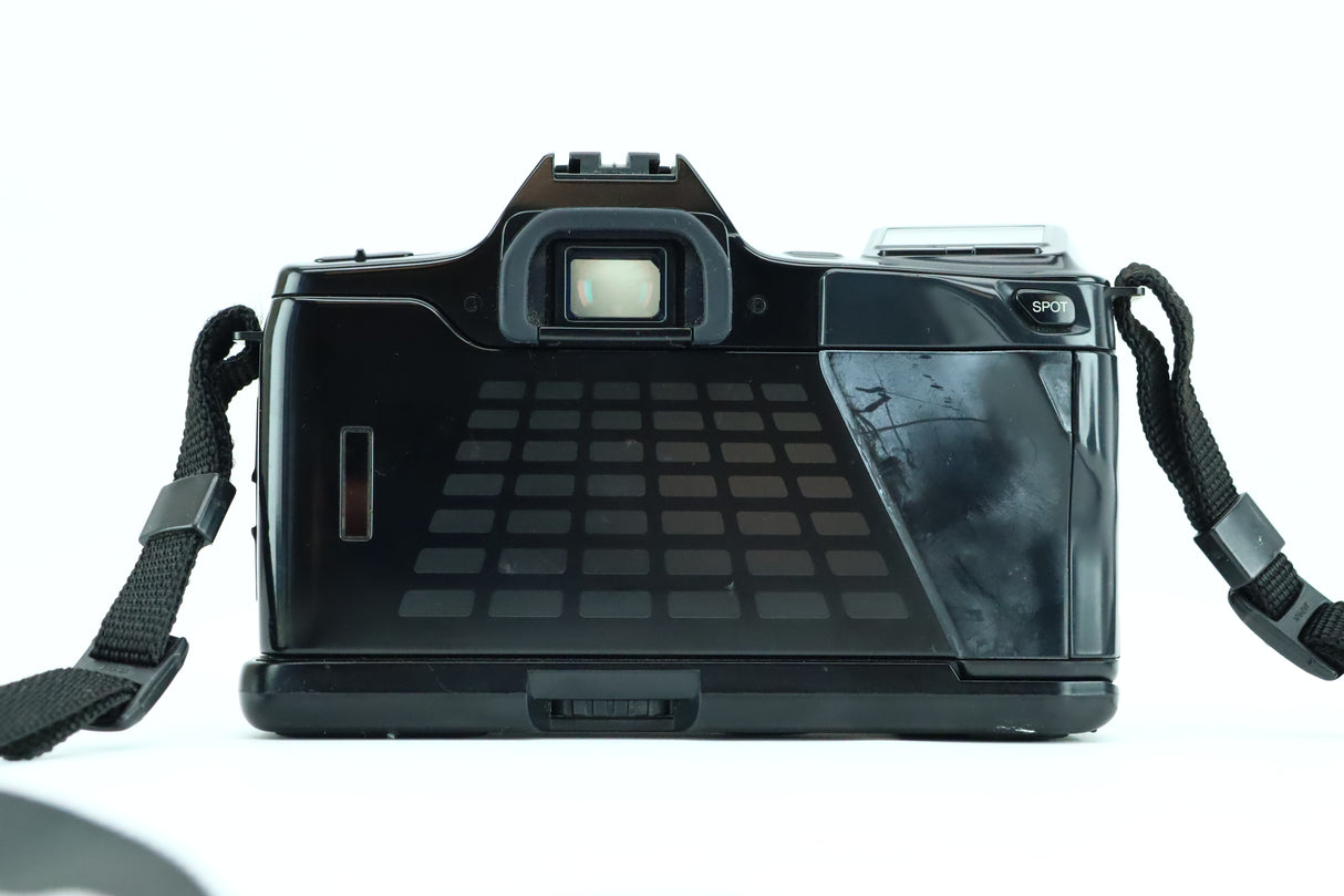 Minolta dynax 7000i con zoom Minolta AF 35-80mm 1:4-5.6