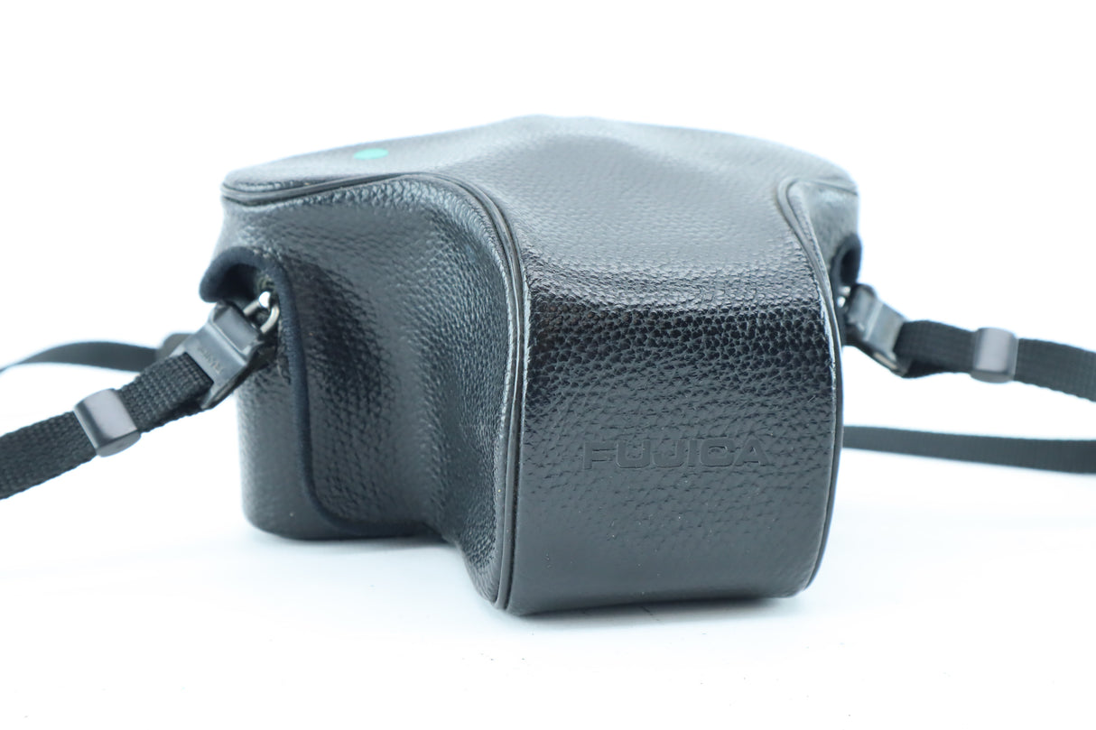 Fujica AX-1 with 1,6/55mm DM