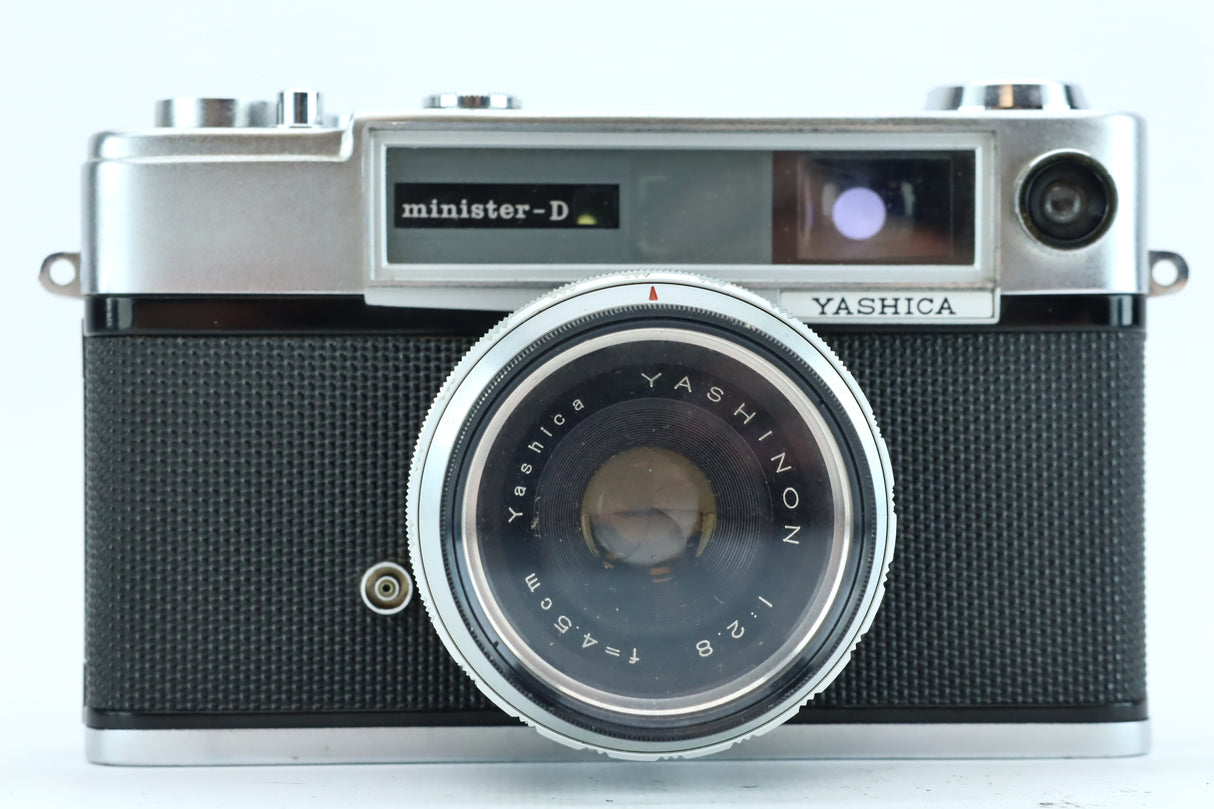 Yashica Minister-D + Yashinon 45mm f/2.8 (SN: T798153)