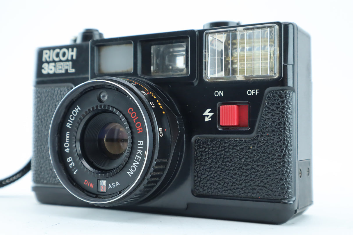 Ricoh 35 EFL with Rikenon 3,8/40mm