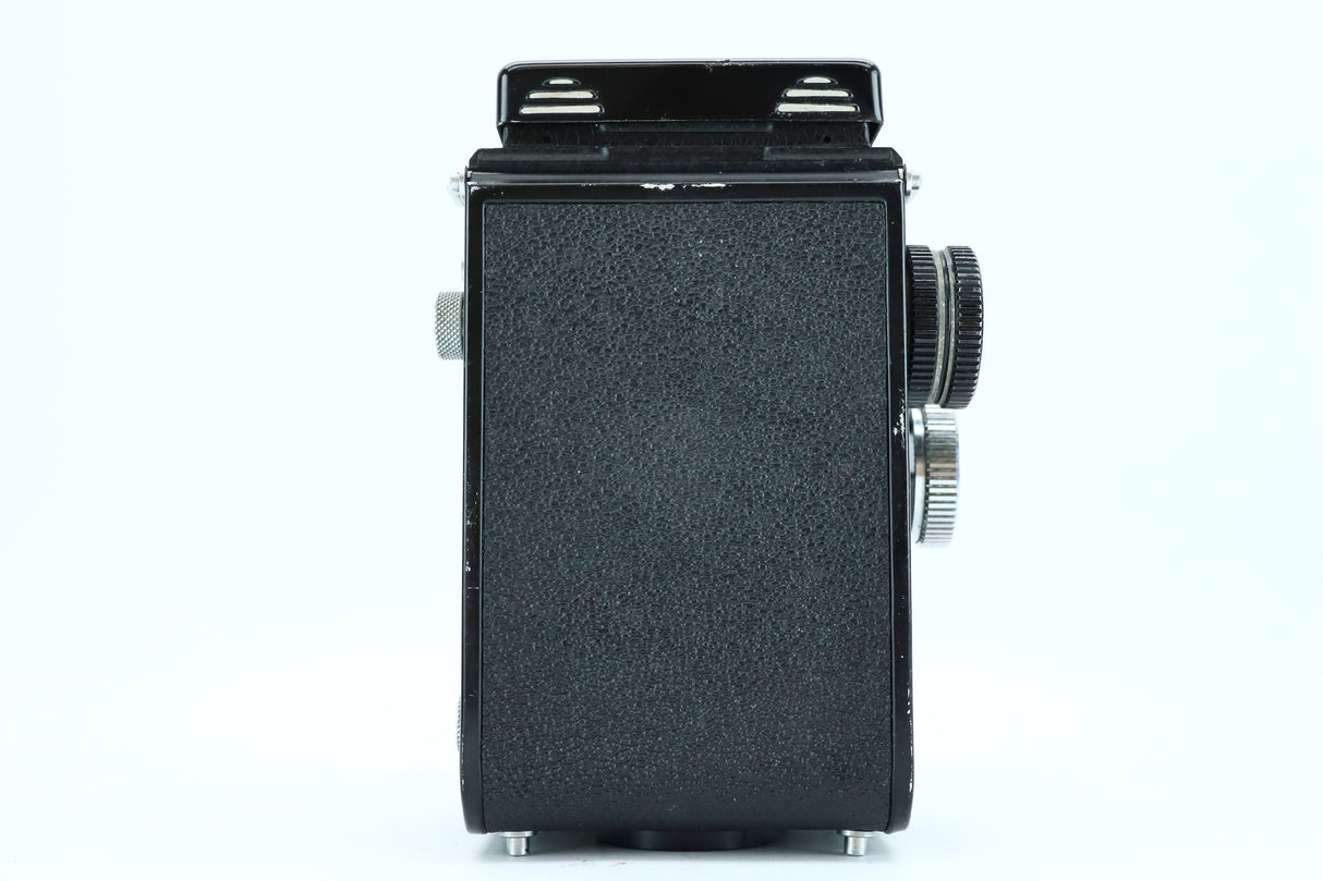 Walzflex TLR + Kominar 75mm f/3.5 (Copal-MXV Shutter)