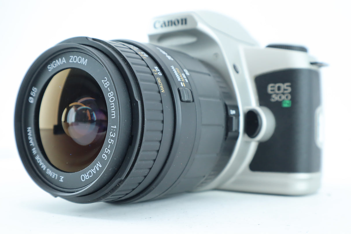Canon EOS 500N with 28-80mm