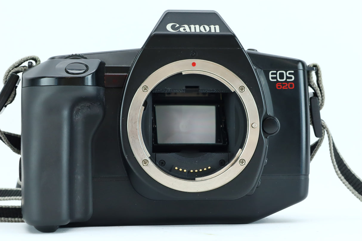 Canon EOS 620 – Early Professional 35mm EOS SLR