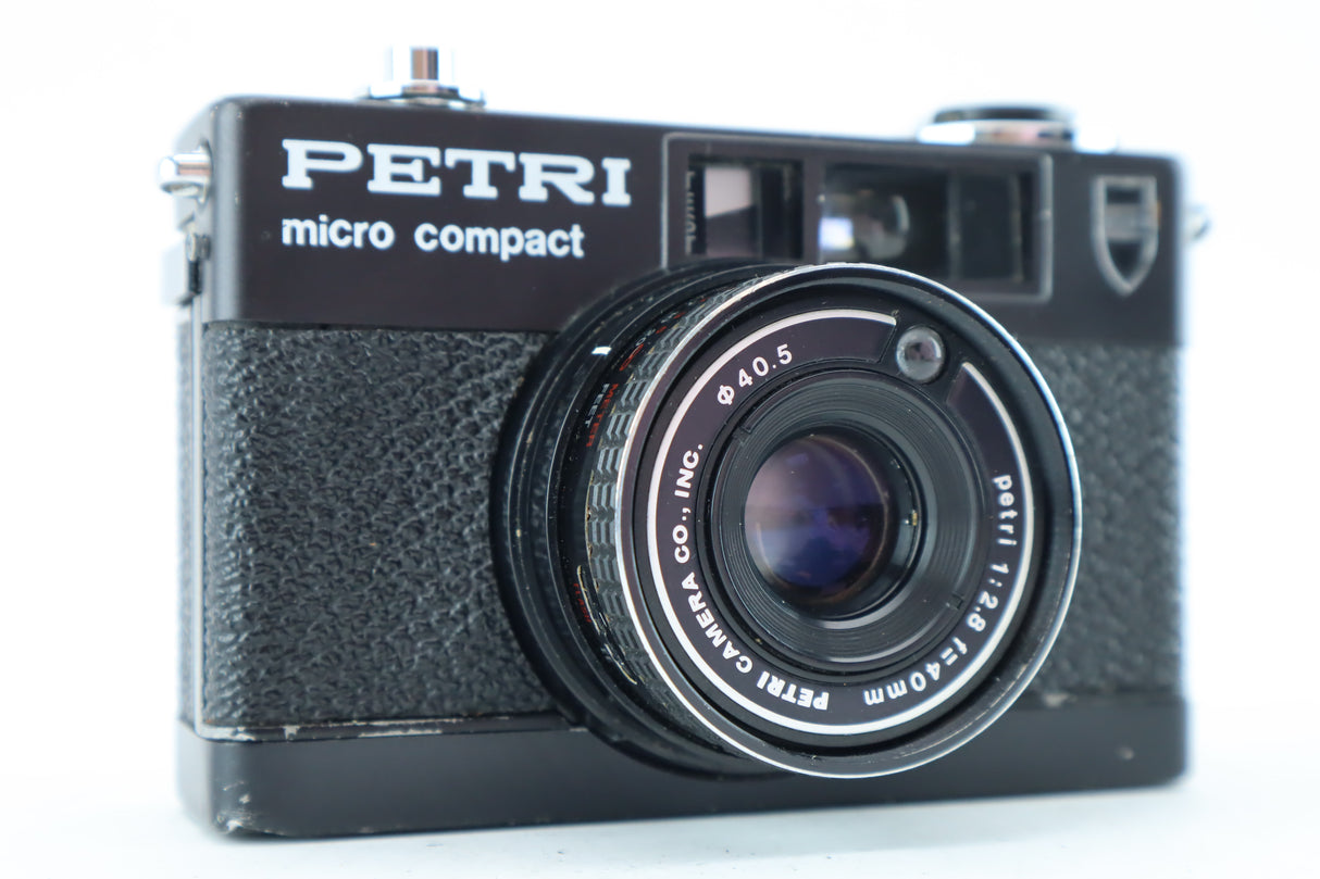 Petri Micro Compact with 2,8/40mm
