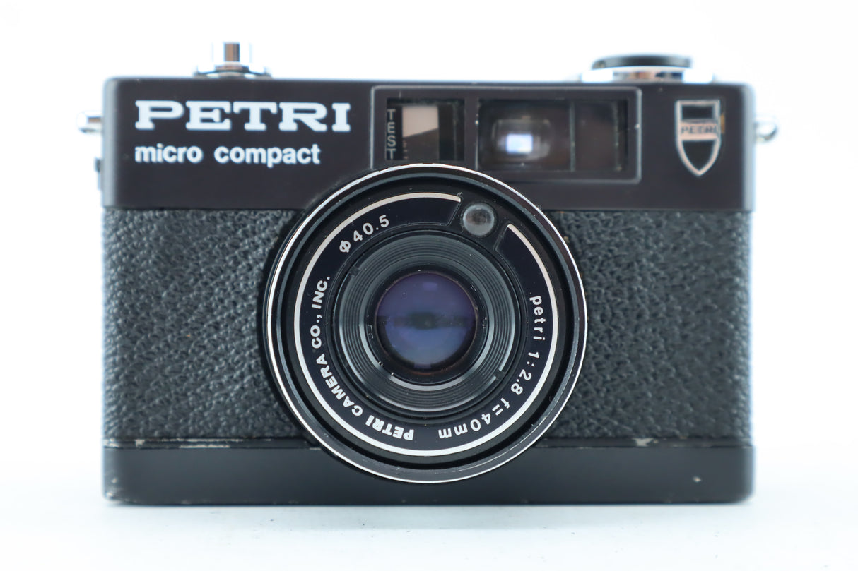 Petri Micro Compact with 2,8/40mm
