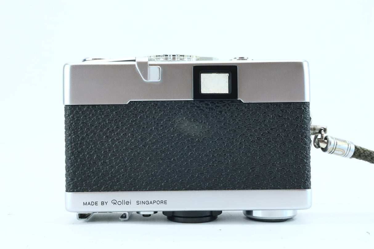 Rollei B35 with Carl Zeiss Triotar 3.5/40