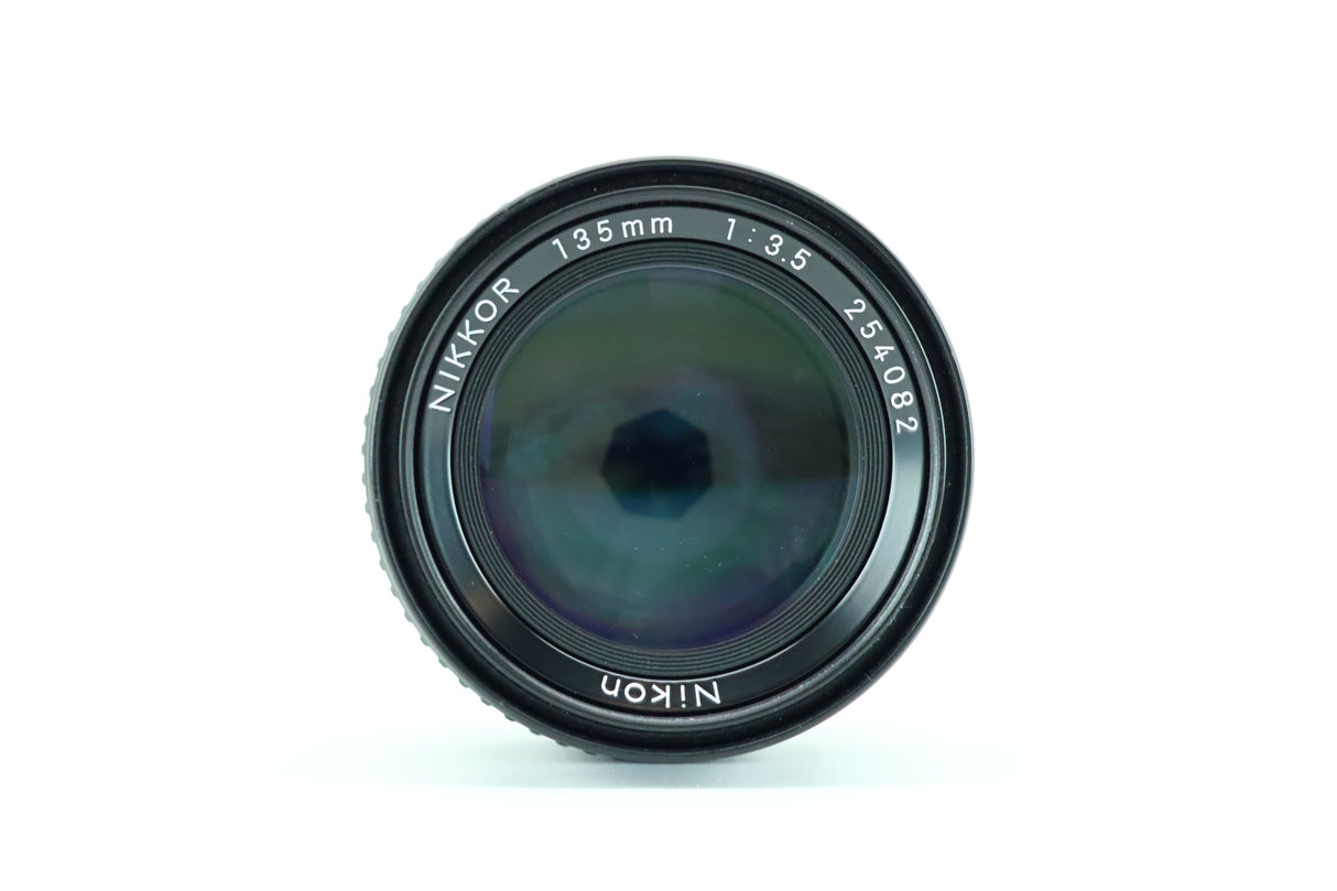 Nikon Nikkor 135mm 1:3.5 per Nikon F