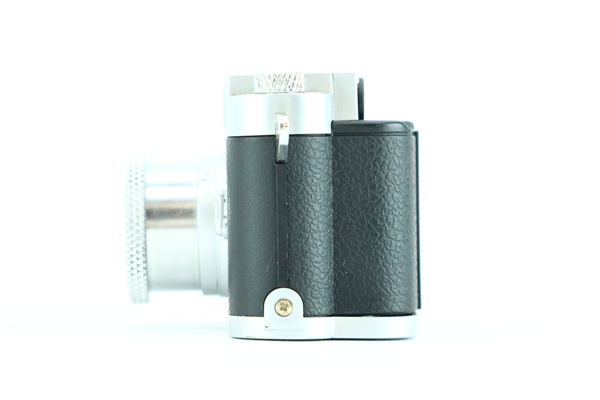 Appareil photo numérique classique Minox Leica M3 avec objectif Minox Minoctar 9,6 mm