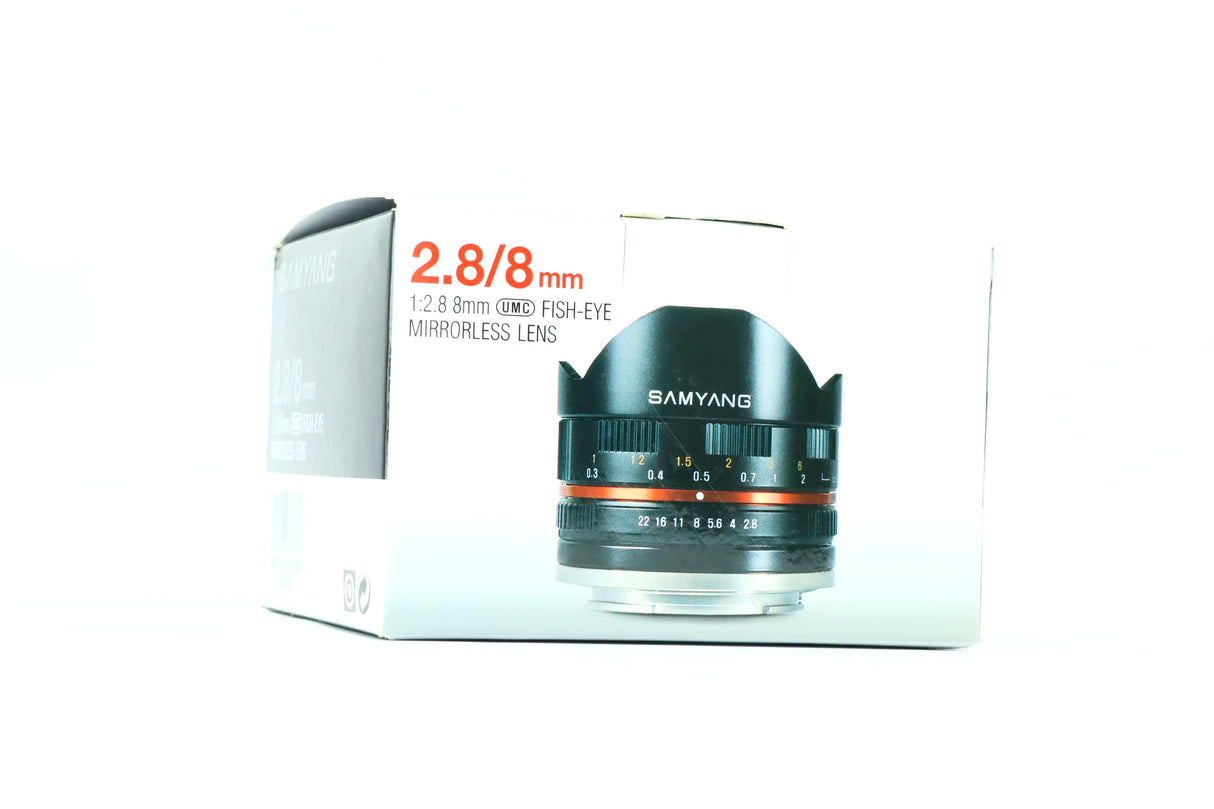 Obiettivo mirrorless Fish-Eye Samyang 1:2,8/8 mm UMC