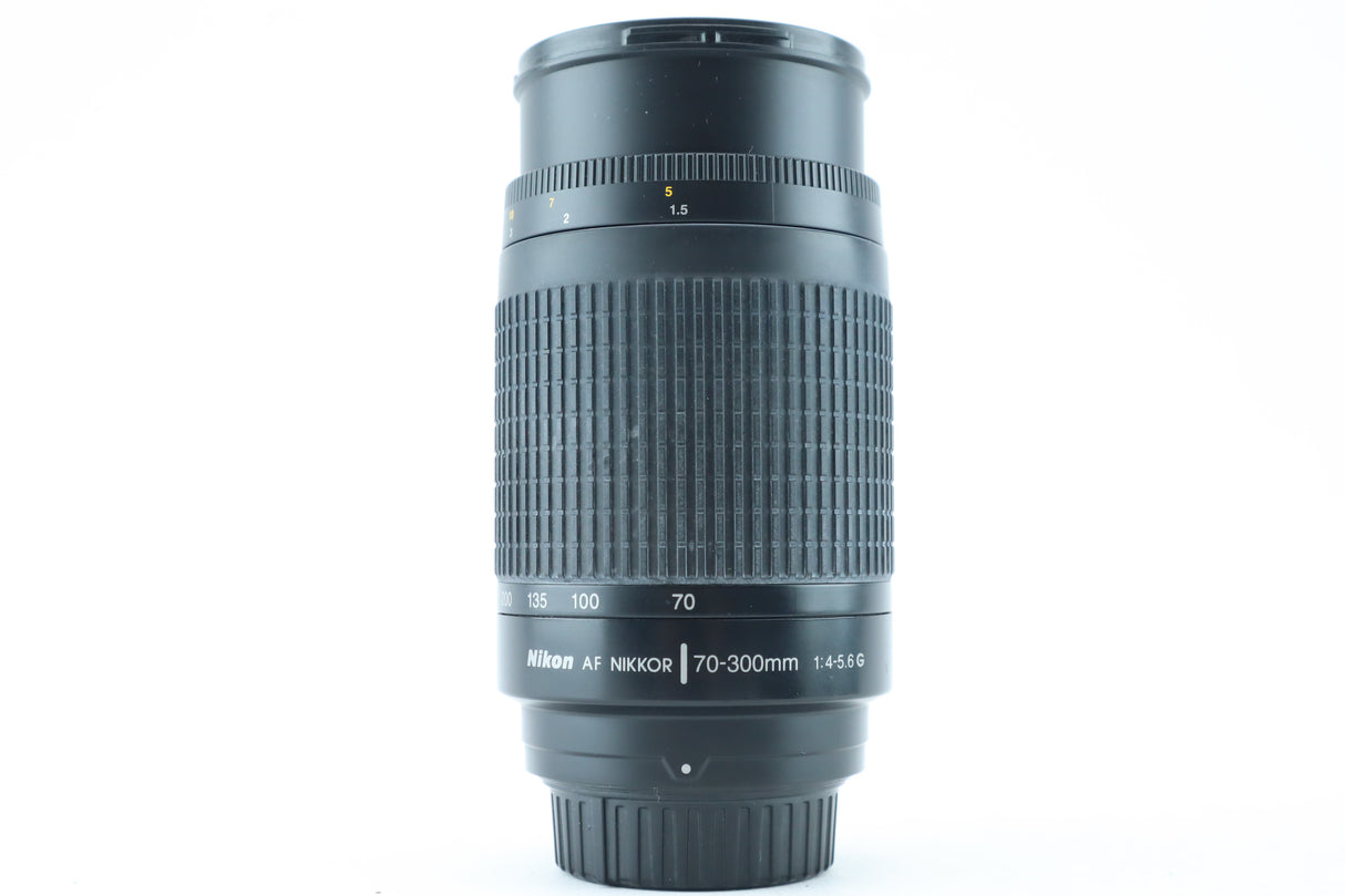 Nikon AF Nikkor 70-300mm f/4-5.6