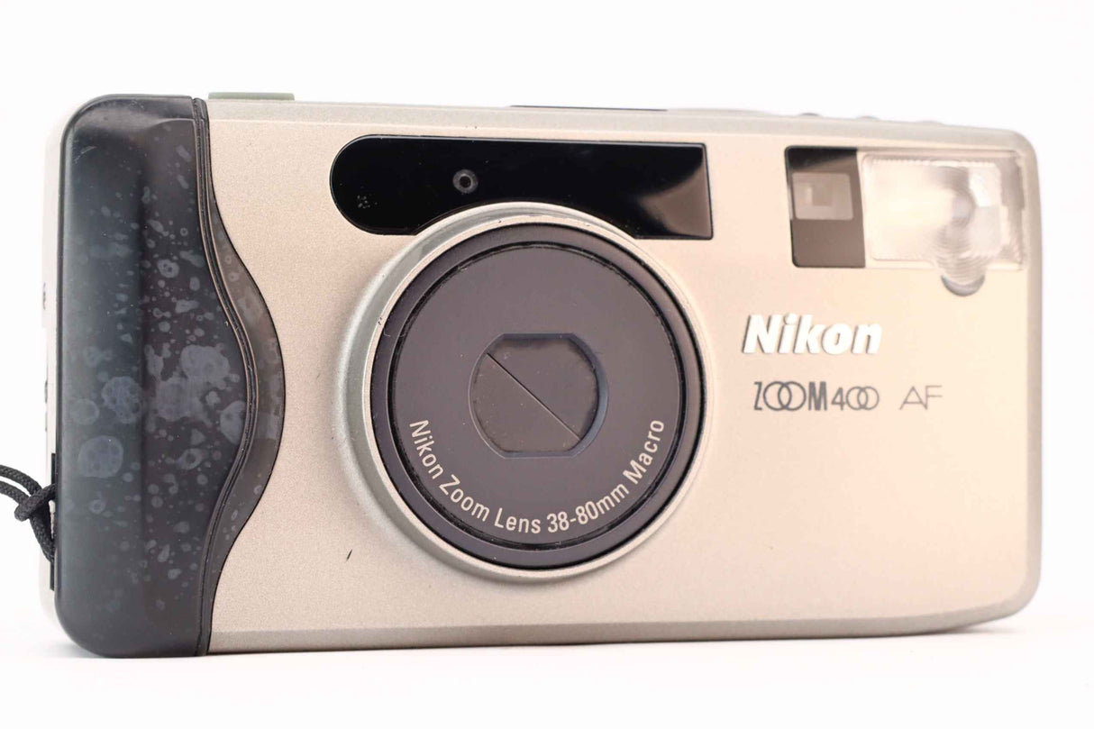 Nikon-Zoom 400 AF 38-80 mm