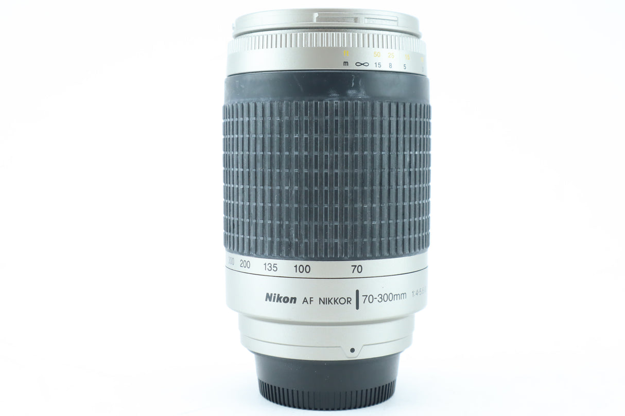 Nikon AF Nikkor 70-300mm 4-5,6