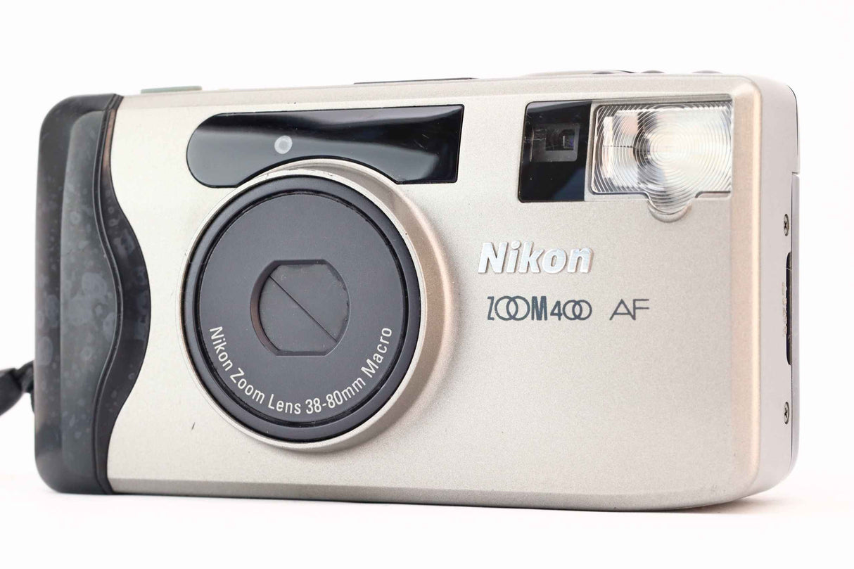Nikon-Zoom 400 AF 38-80 mm