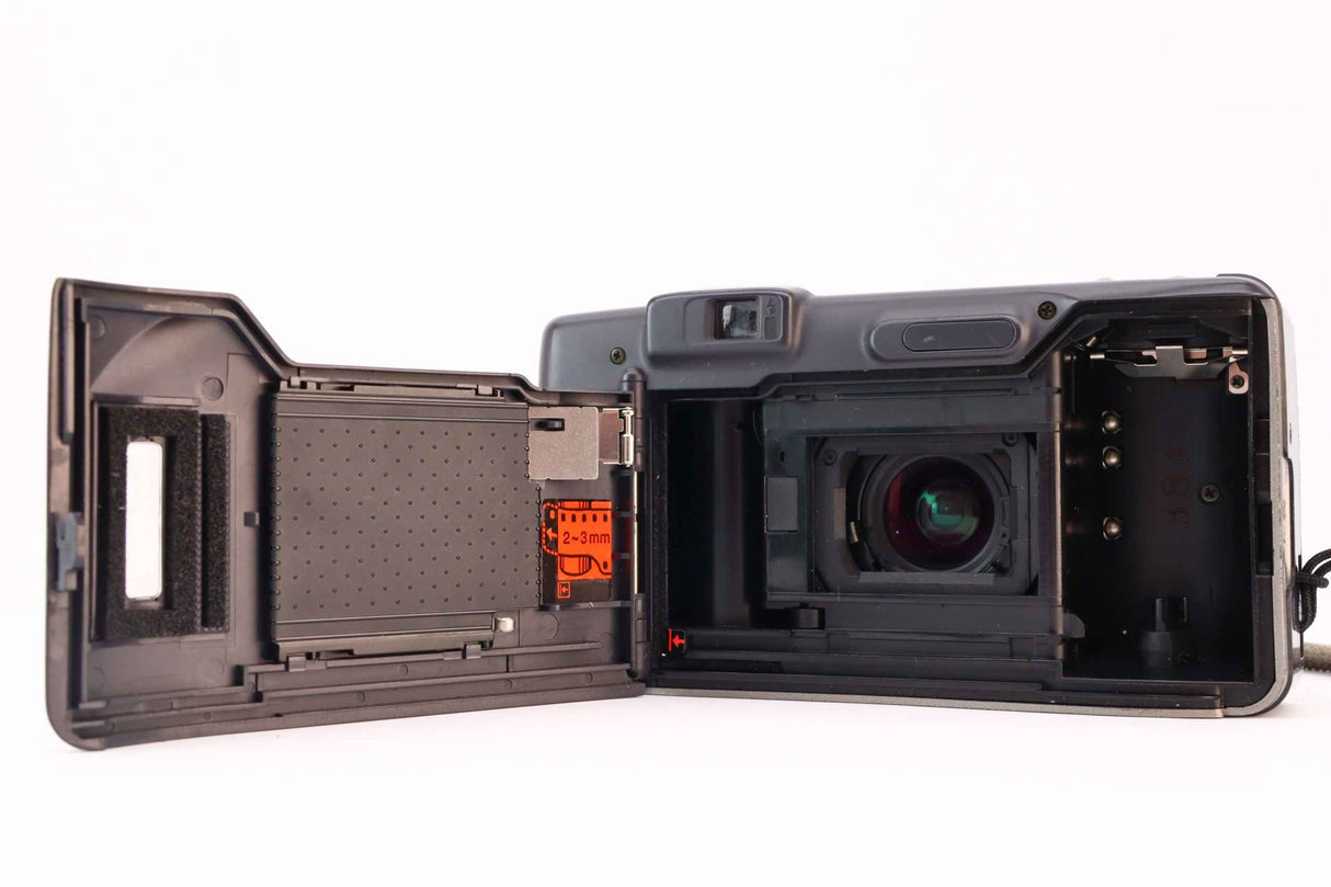 Nikon-Zoom 400 AF 38-80 mm