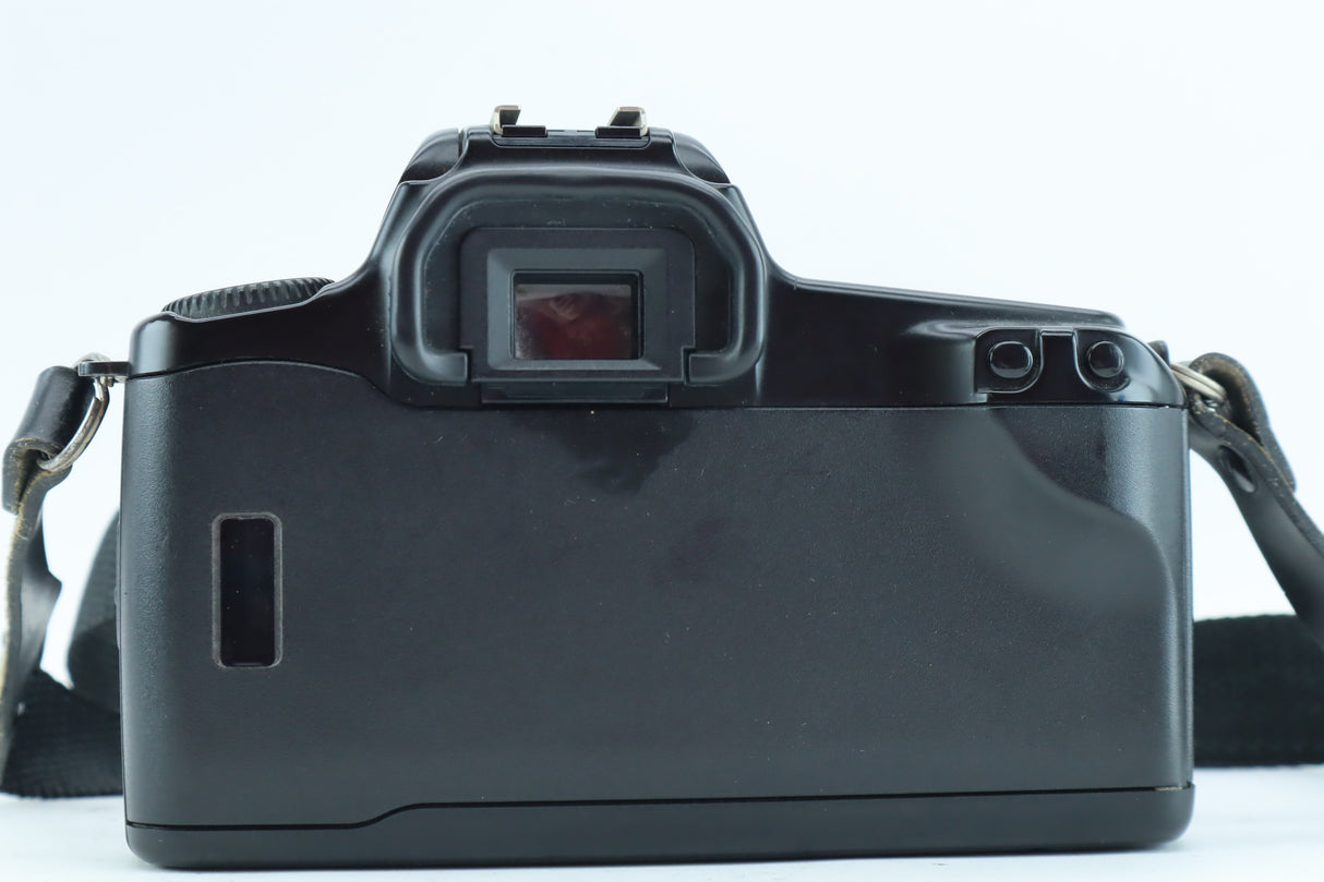 Canon EOS 1000F 35mm SLR Kit with EF 35-80mm f/4-5.6