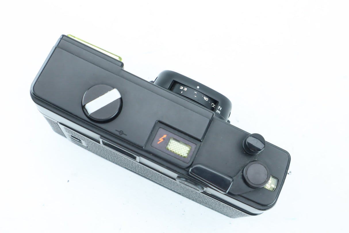 Chinon 35F-EE Auto Flash with 38mm 2,8