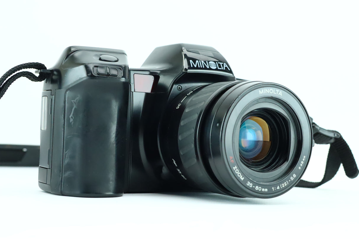 Minolta Dynax 7000i mit AF-Zoom 35-80mm 1:4-5,6