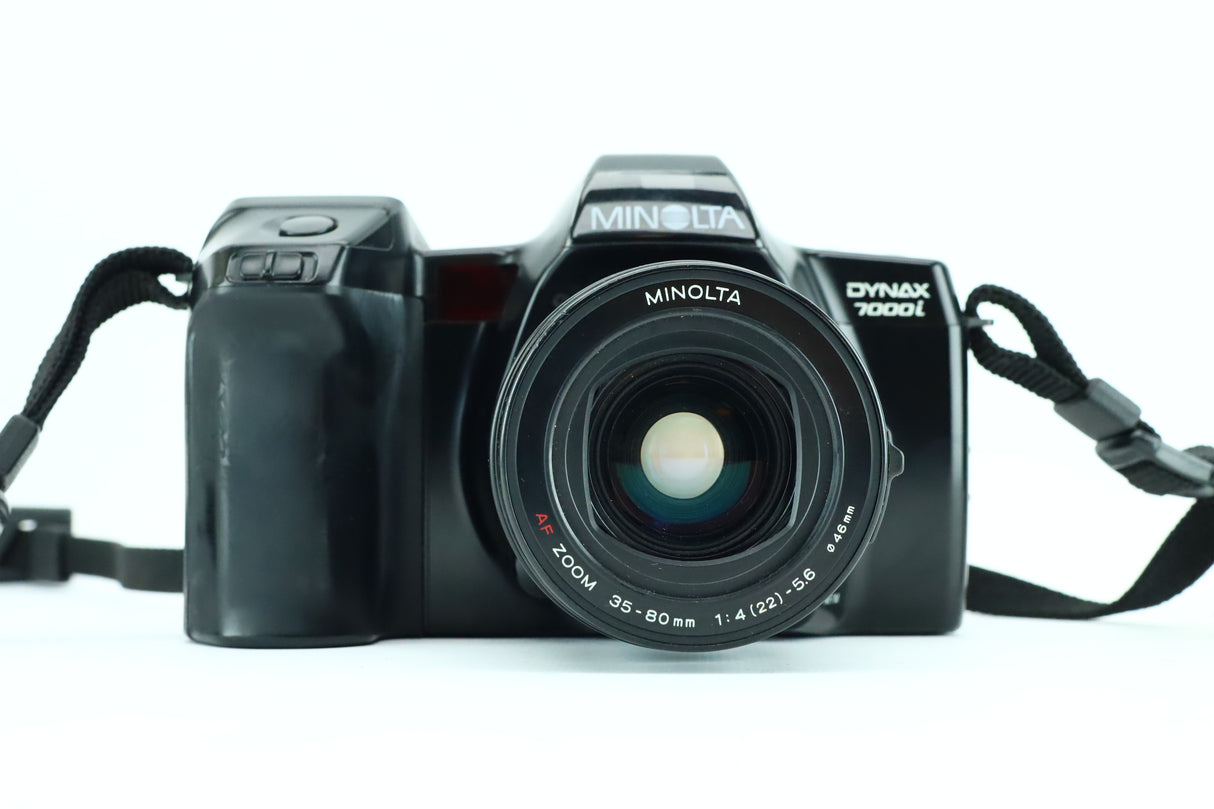 Minolta Dynax 7000i mit AF-Zoom 35-80mm 1:4-5,6