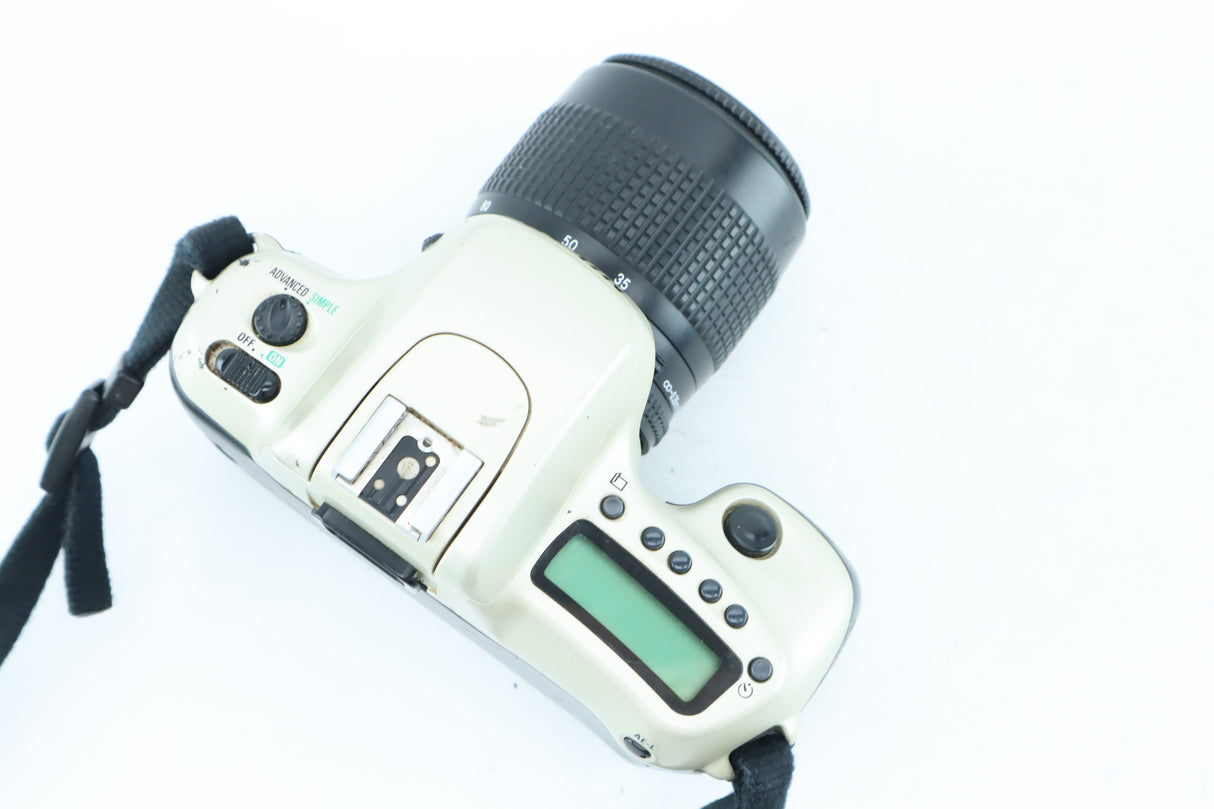 Nikon F50 with AF 35-80mm 4-5,6 D