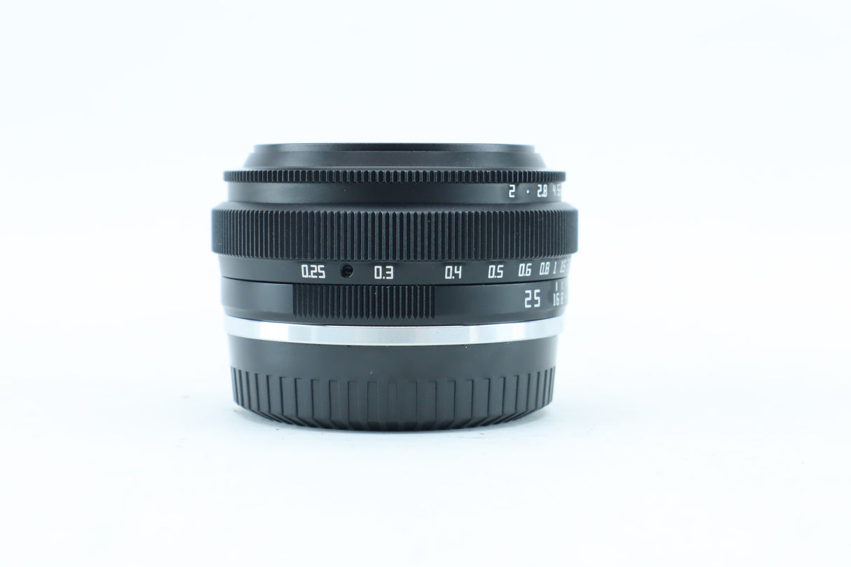 7Artisans 25mm f/2.0