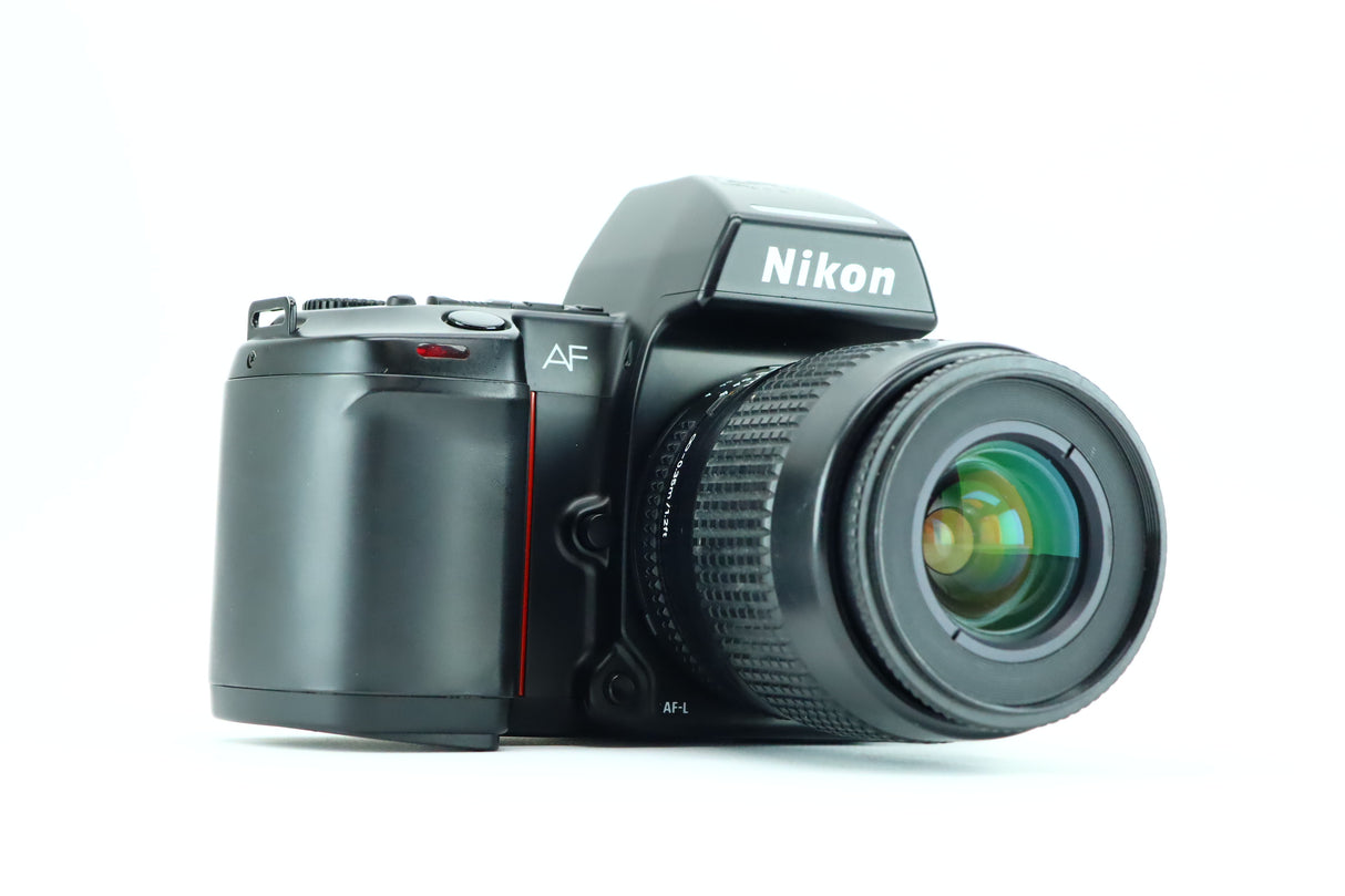 Nikon F-801 AF met Nikkor 35-80mm 1:4-5.6 D lens