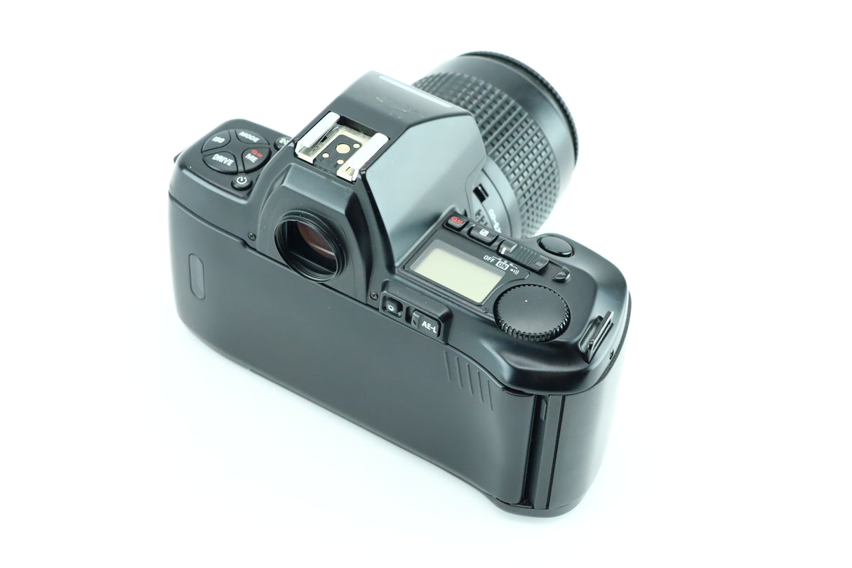 Nikon F-801 AF met Nikkor 35-80mm 1:4-5.6 D lens