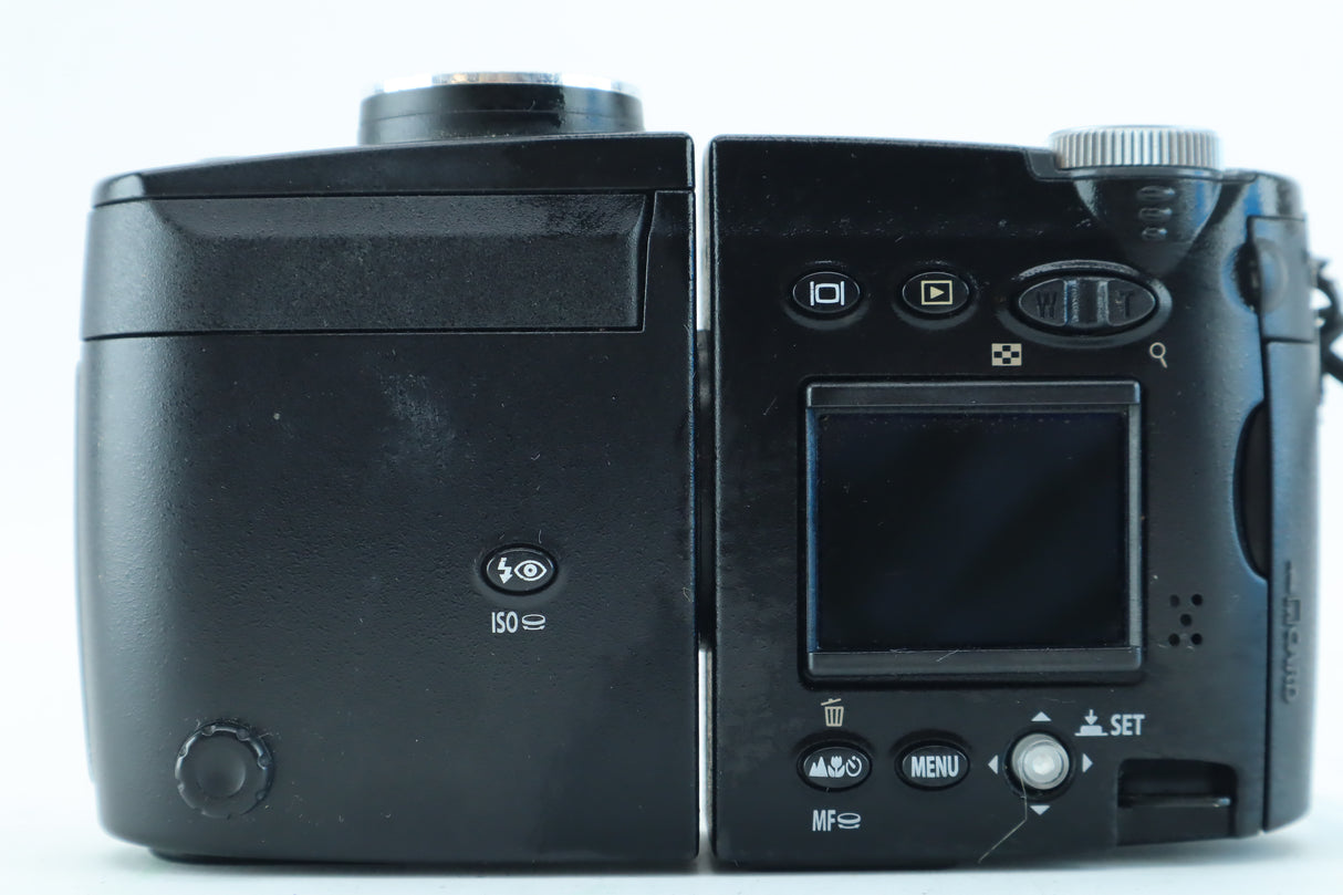 Nikon Coolpix 4500